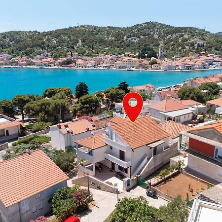 Apartments By The Sea Tisno, Murter - 812 외부 사진