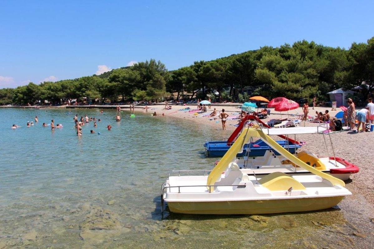 Apartments By The Sea Tisno, Murter - 812 외부 사진