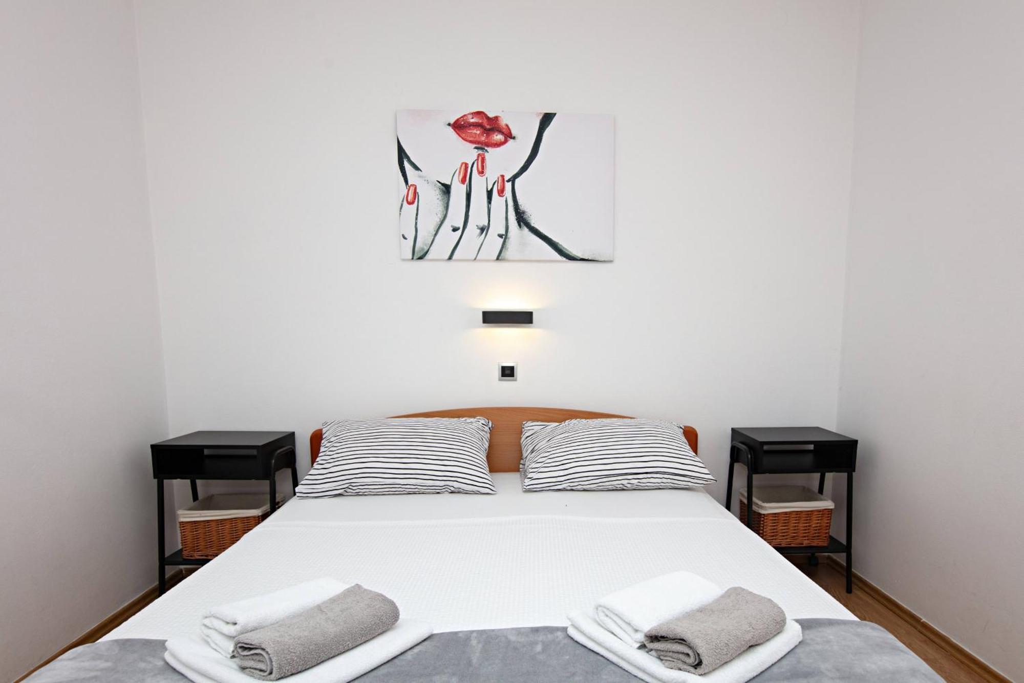 Apartments By The Sea Tisno, Murter - 812 객실 사진
