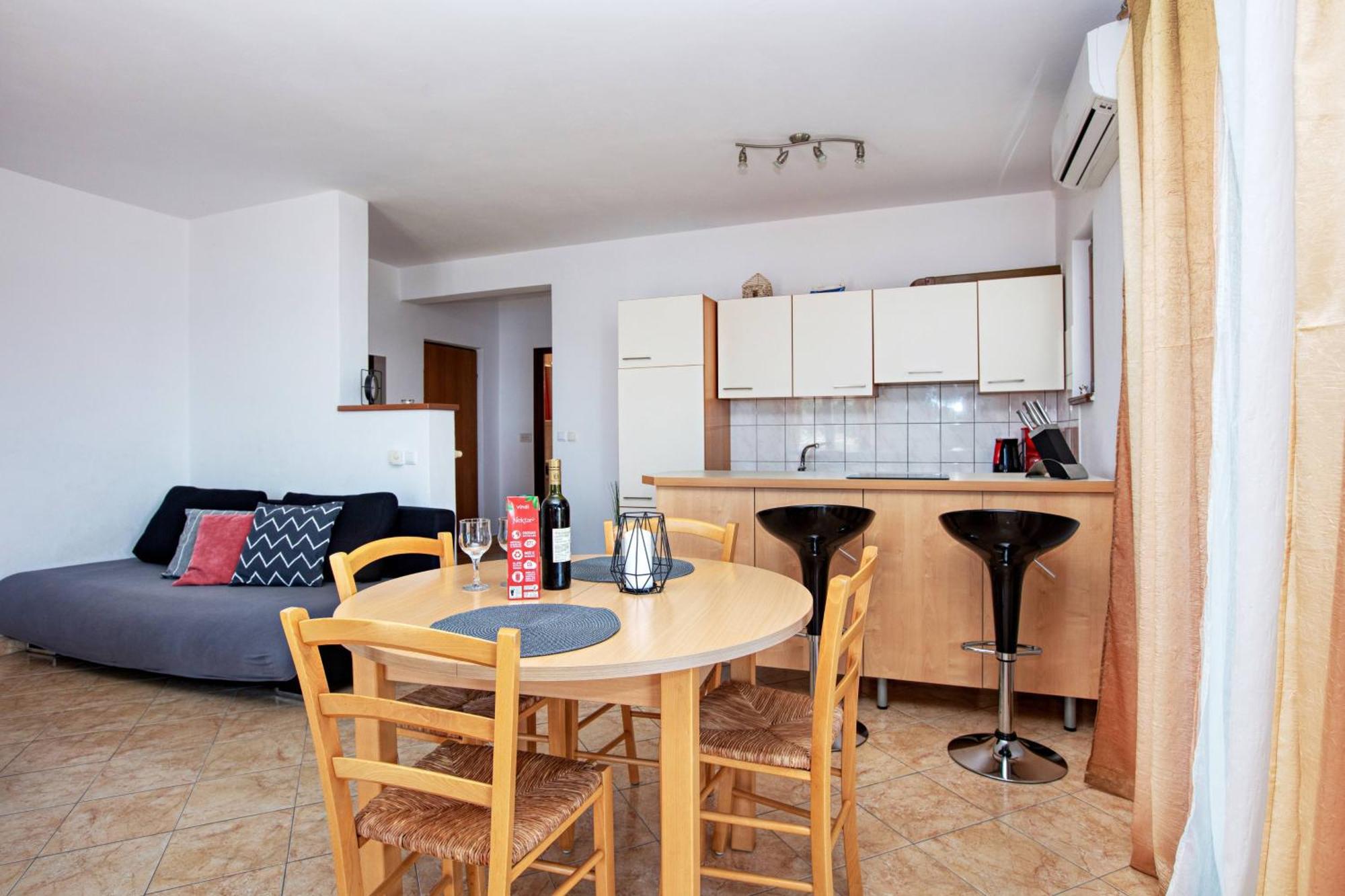 Apartments By The Sea Tisno, Murter - 812 객실 사진