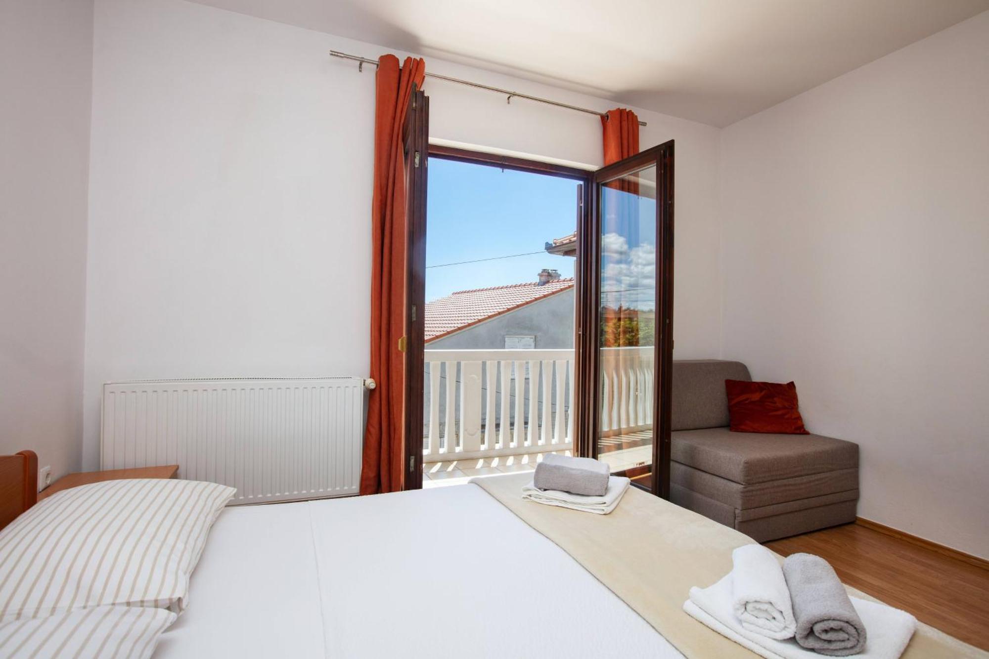 Apartments By The Sea Tisno, Murter - 812 객실 사진